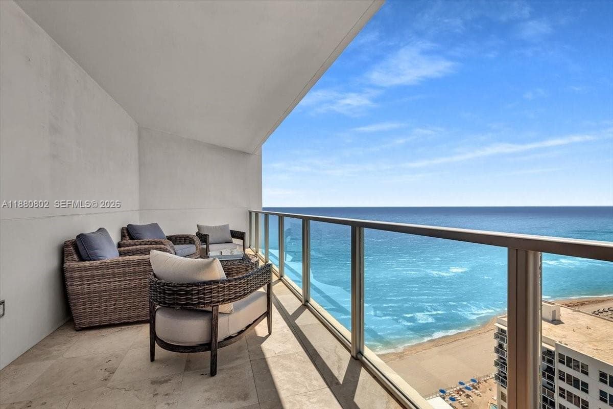 OCEAN PALMS CONDO · #2307 in Hollywood - Photo 35