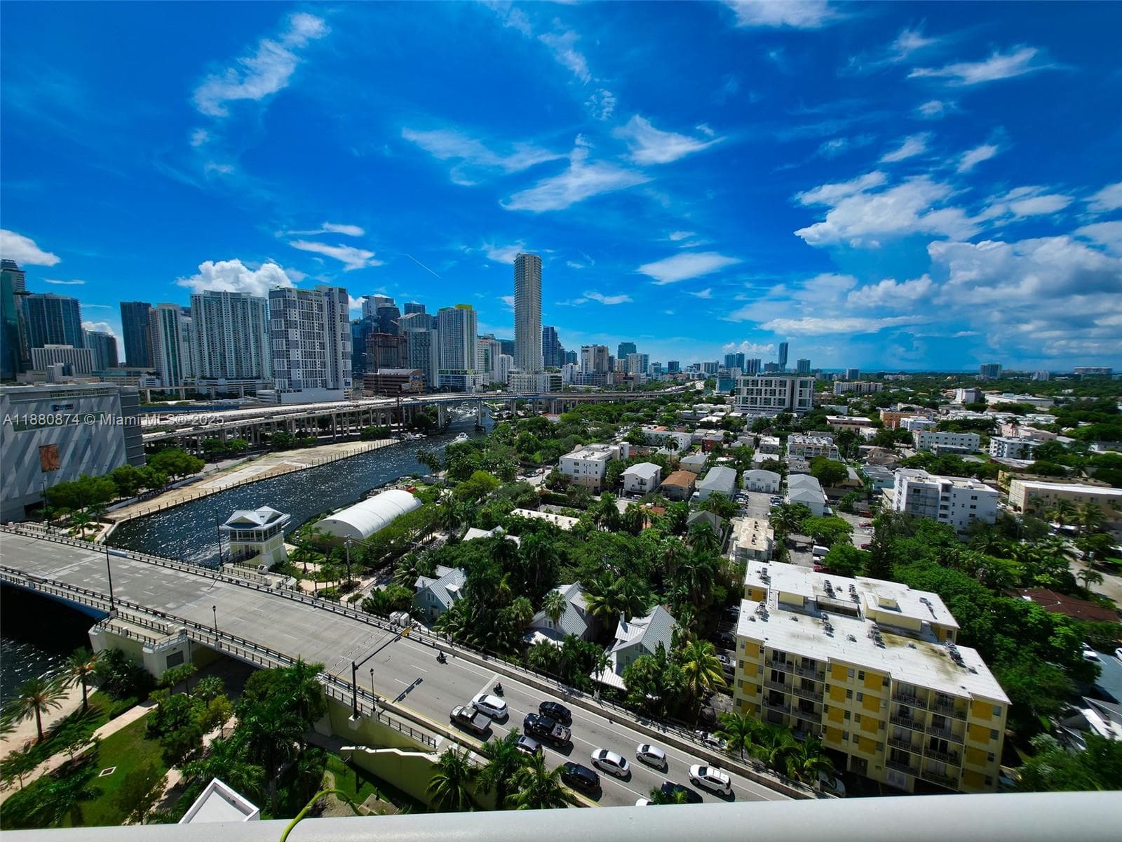NEO CONDO · #1704 in Miami - Photo 42