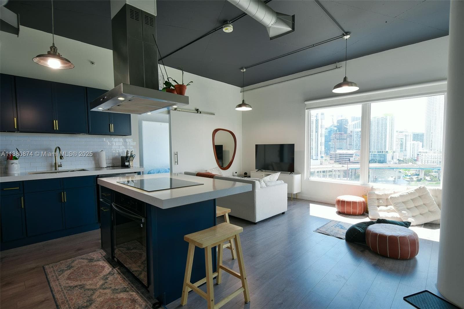 NEO CONDO · #1704 in Miami - Photo 9