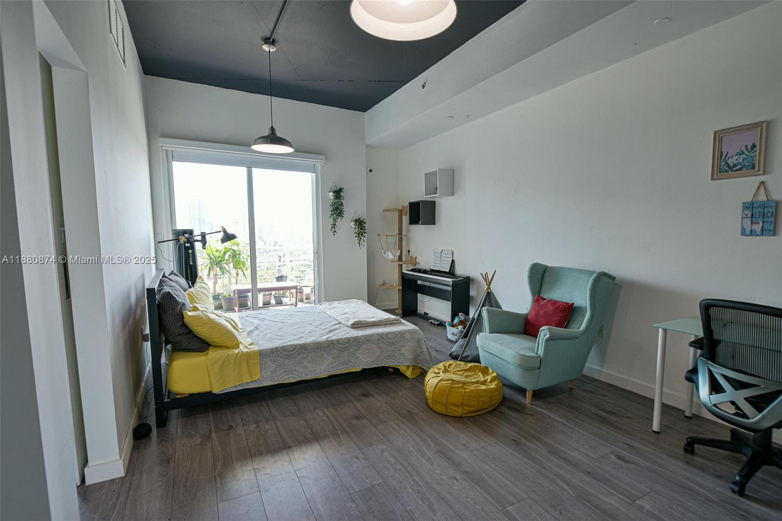 NEO CONDO · #1704 in Miami - Photo 24