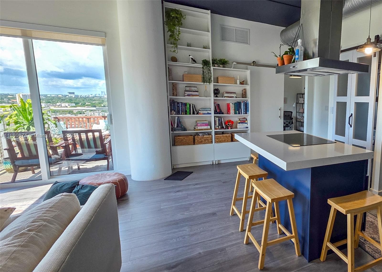 NEO CONDO · #1704 in Miami - Photo 14