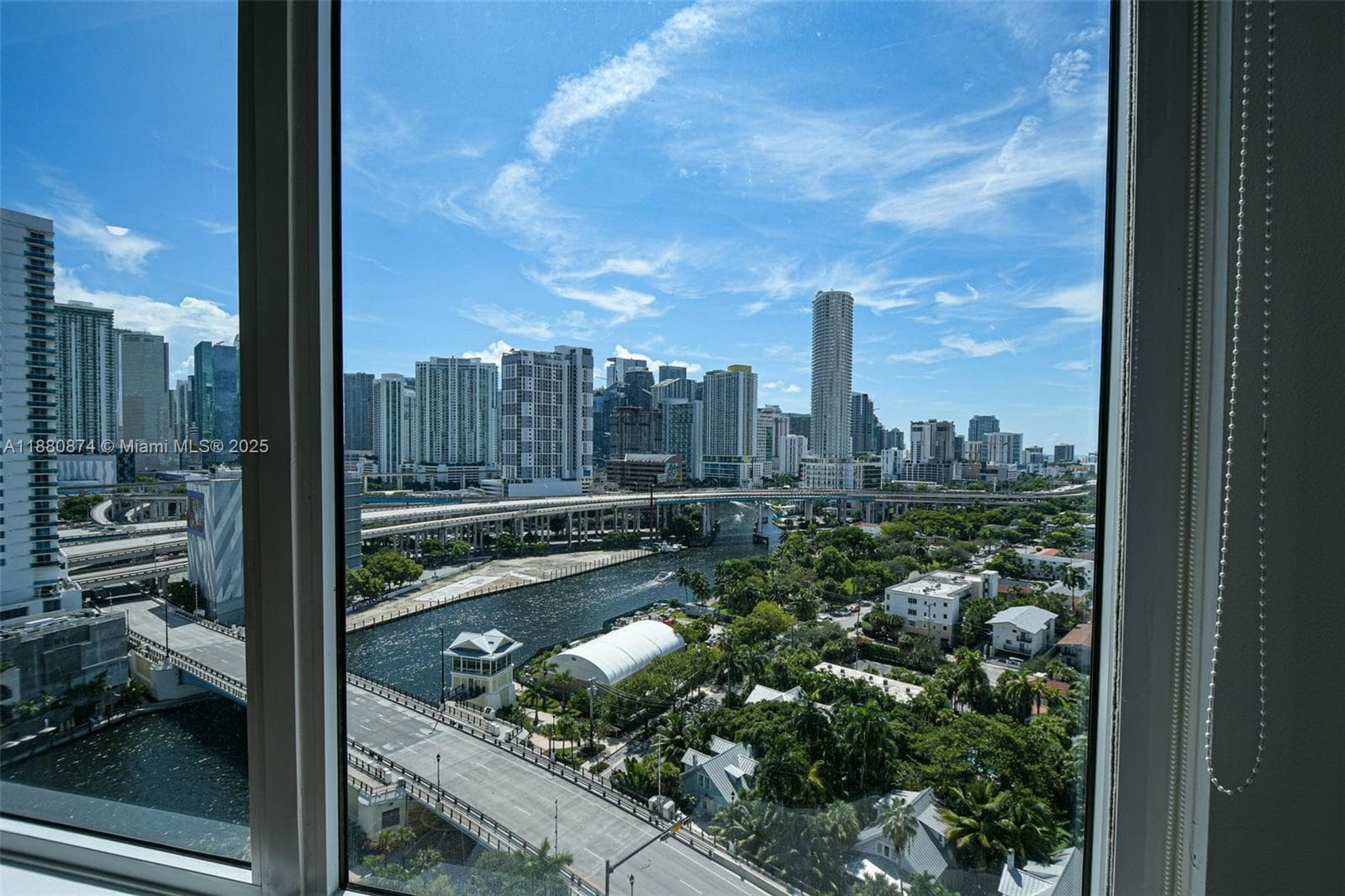 NEO CONDO · #1704 in Miami - Photo 15