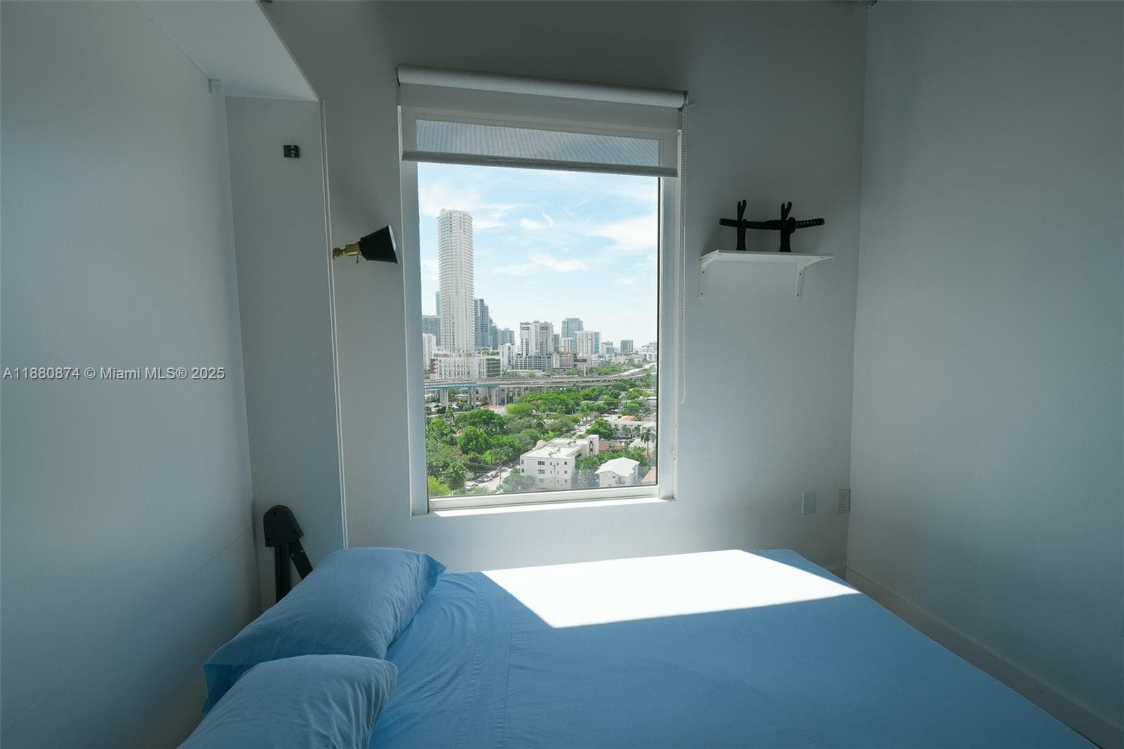 NEO CONDO · #1704 in Miami - Photo 19