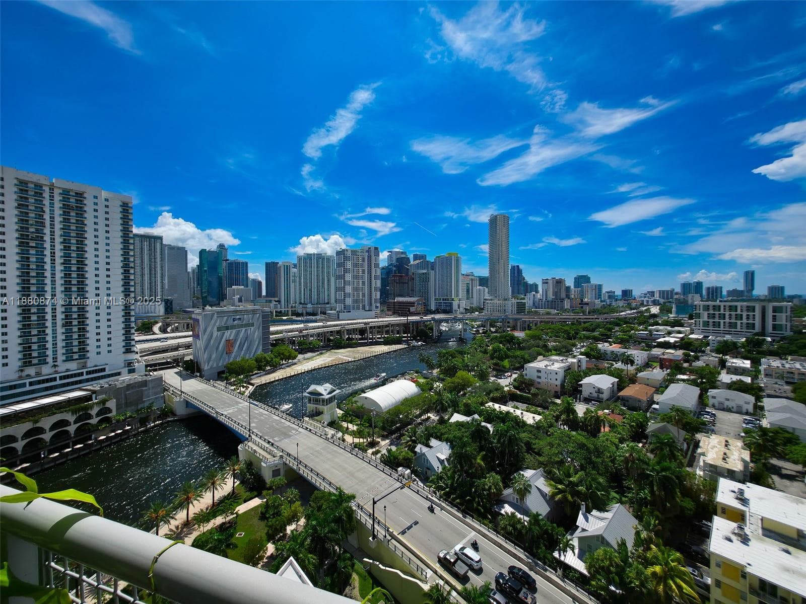 NEO CONDO · #1704 in Miami - Photo 44