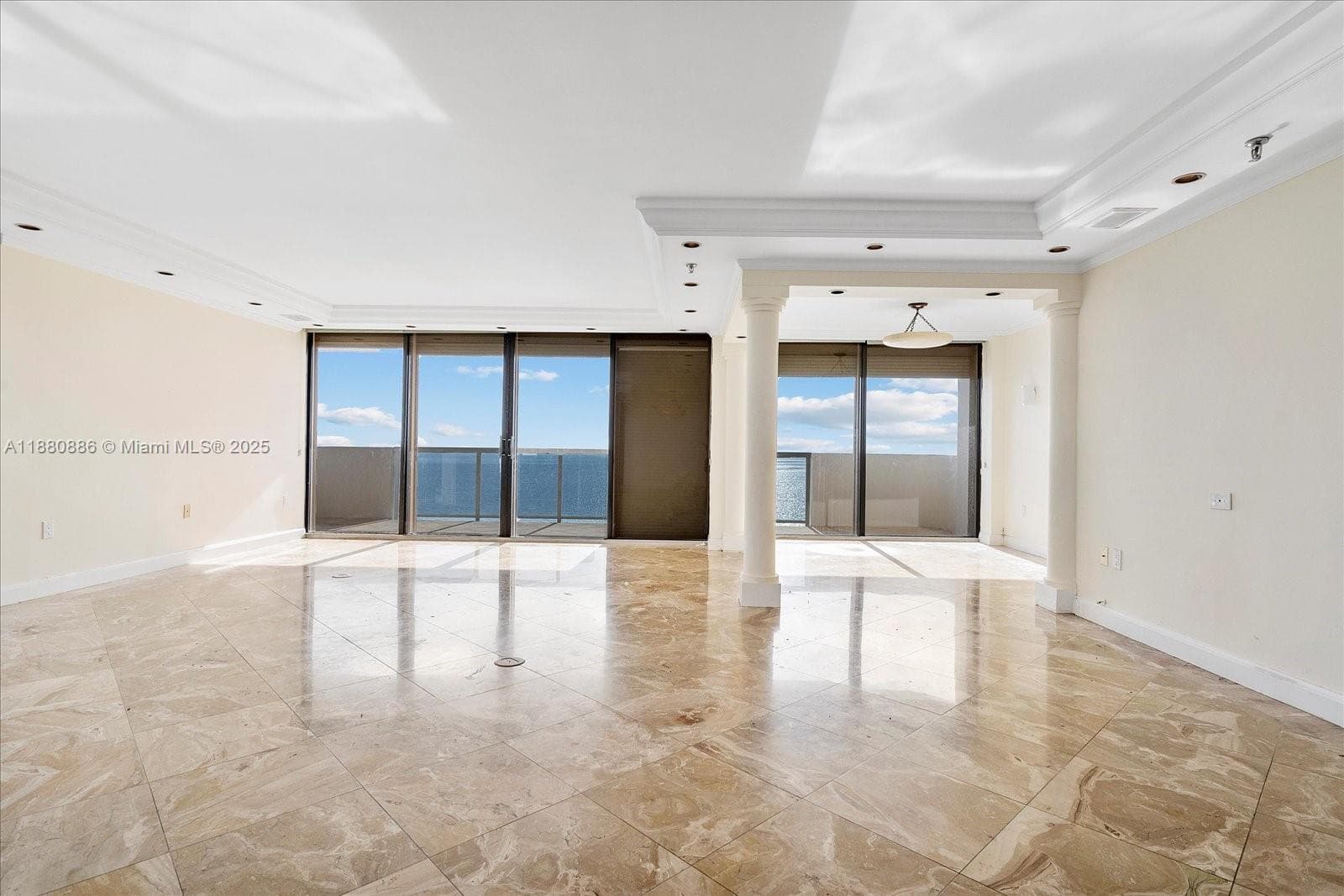 LEXCELLENCE CONDO · #2106 in Miami Beach - Photo 6