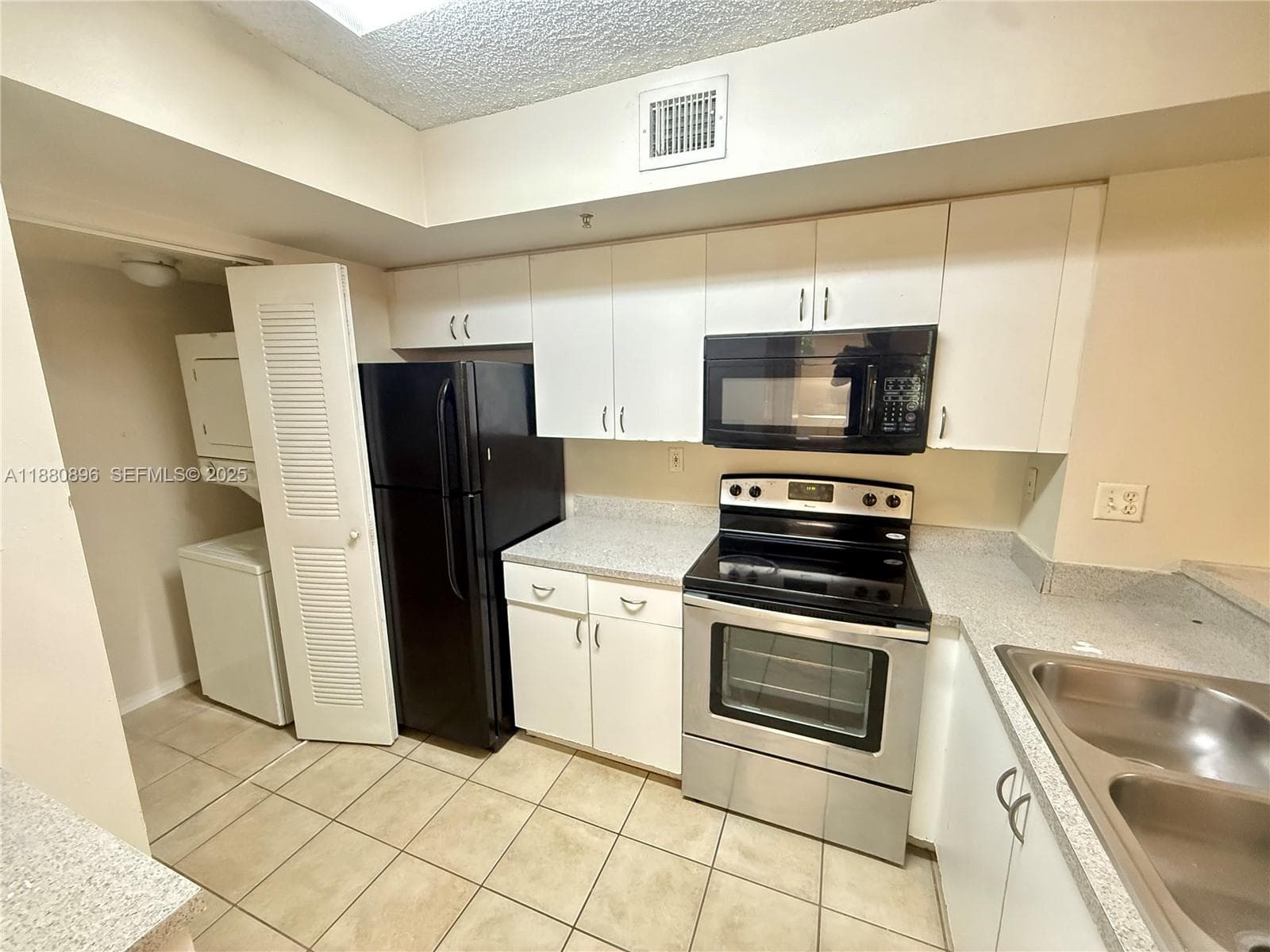 RIVIERA PALMS CONDO · #210-8 in Coconut Creek - Photo 4