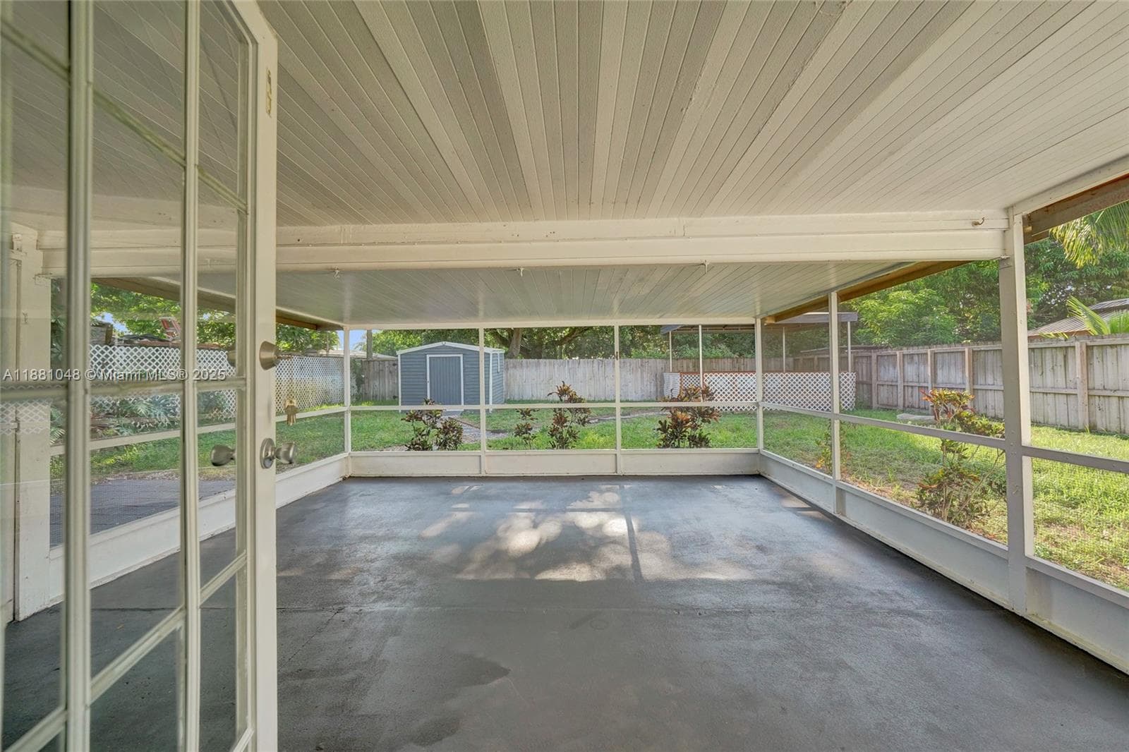 2015 N 58th Ave photo 52