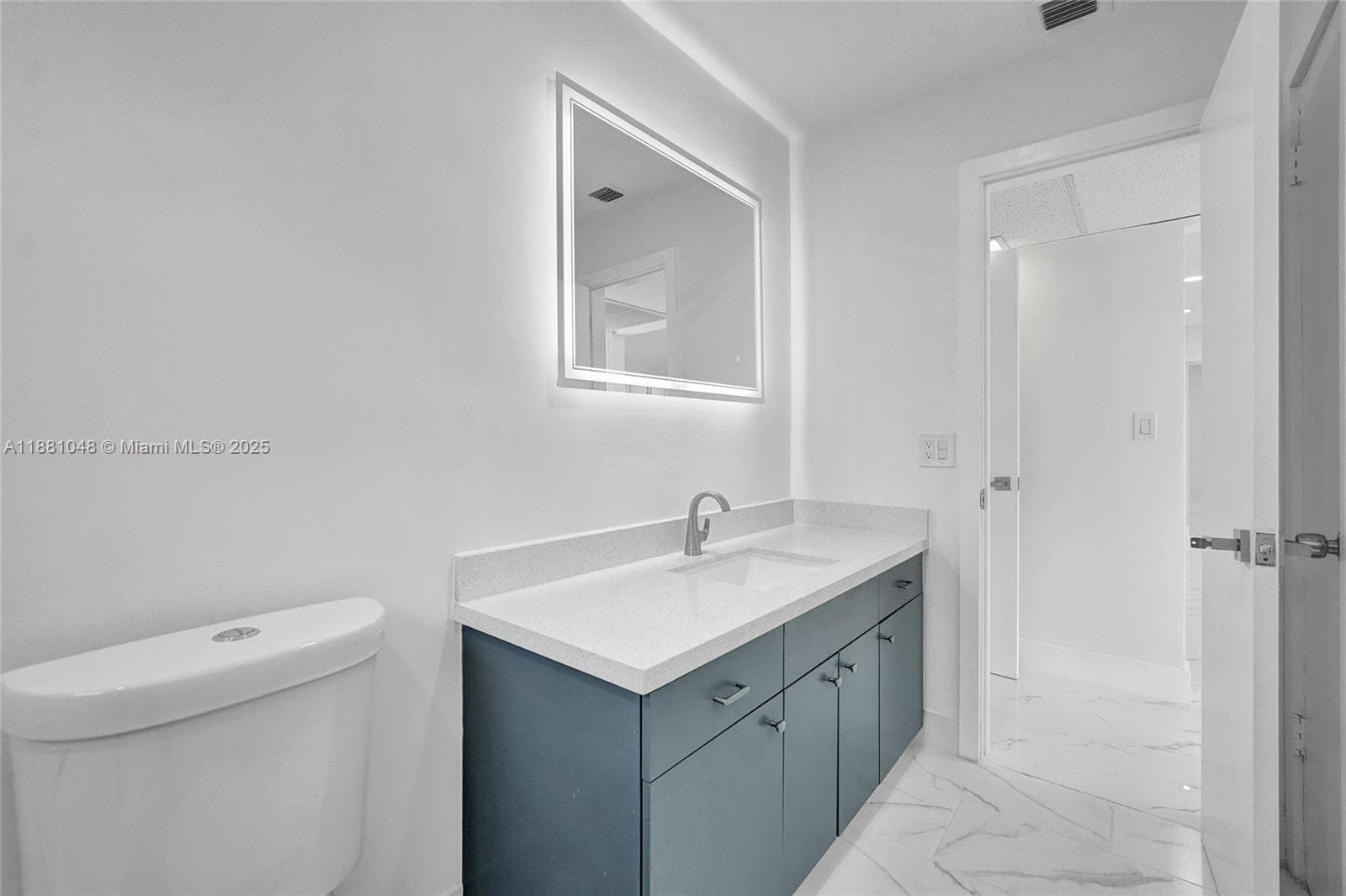 2015 N 58th Ave photo 47