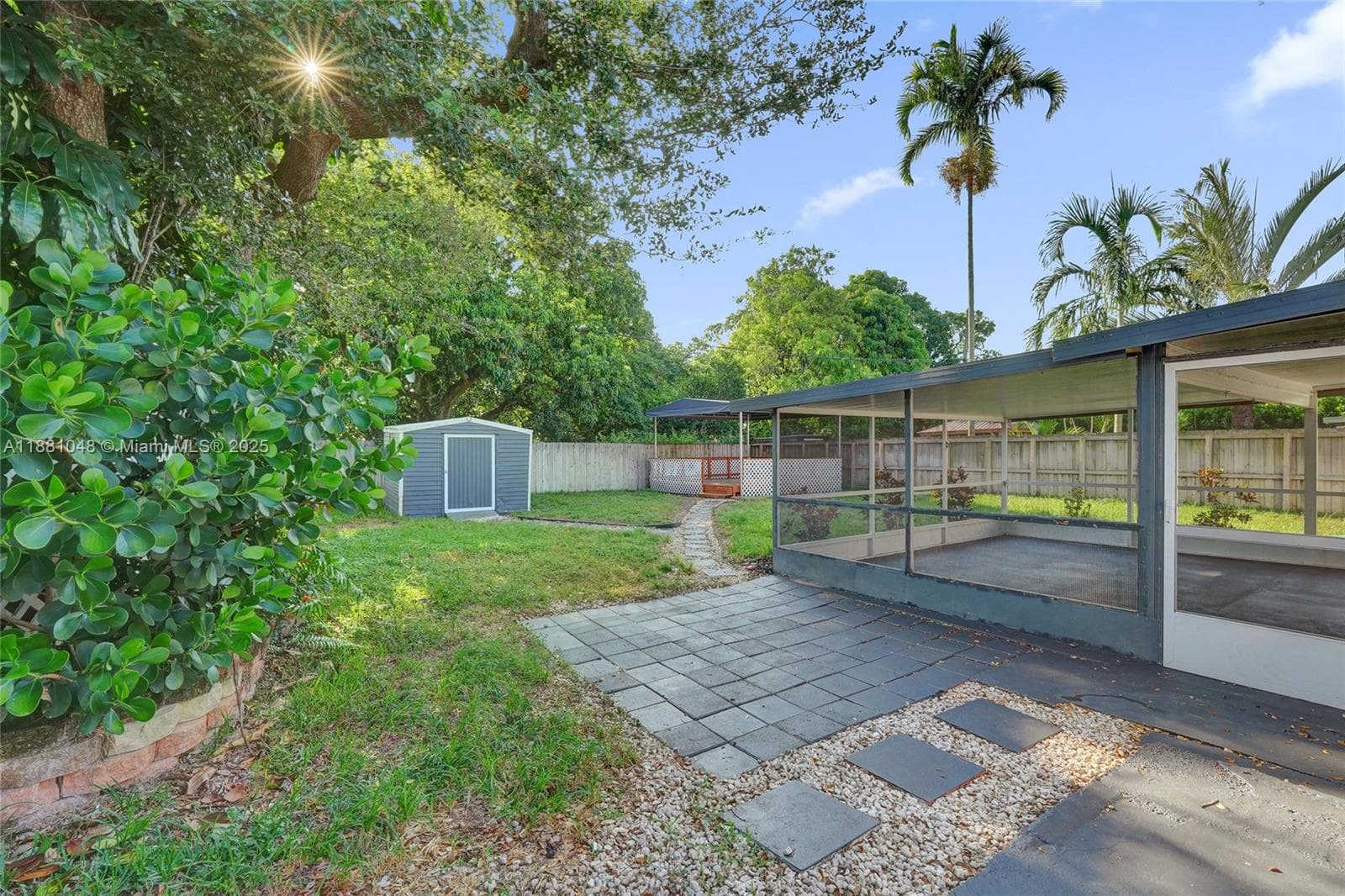 2015 N 58th Ave photo 57