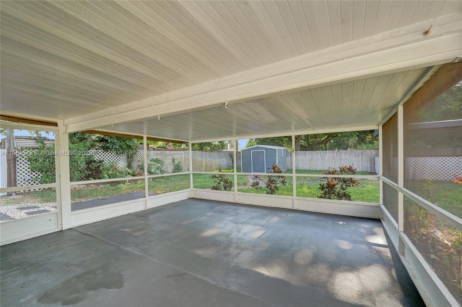2015 N 58th Ave photo 53