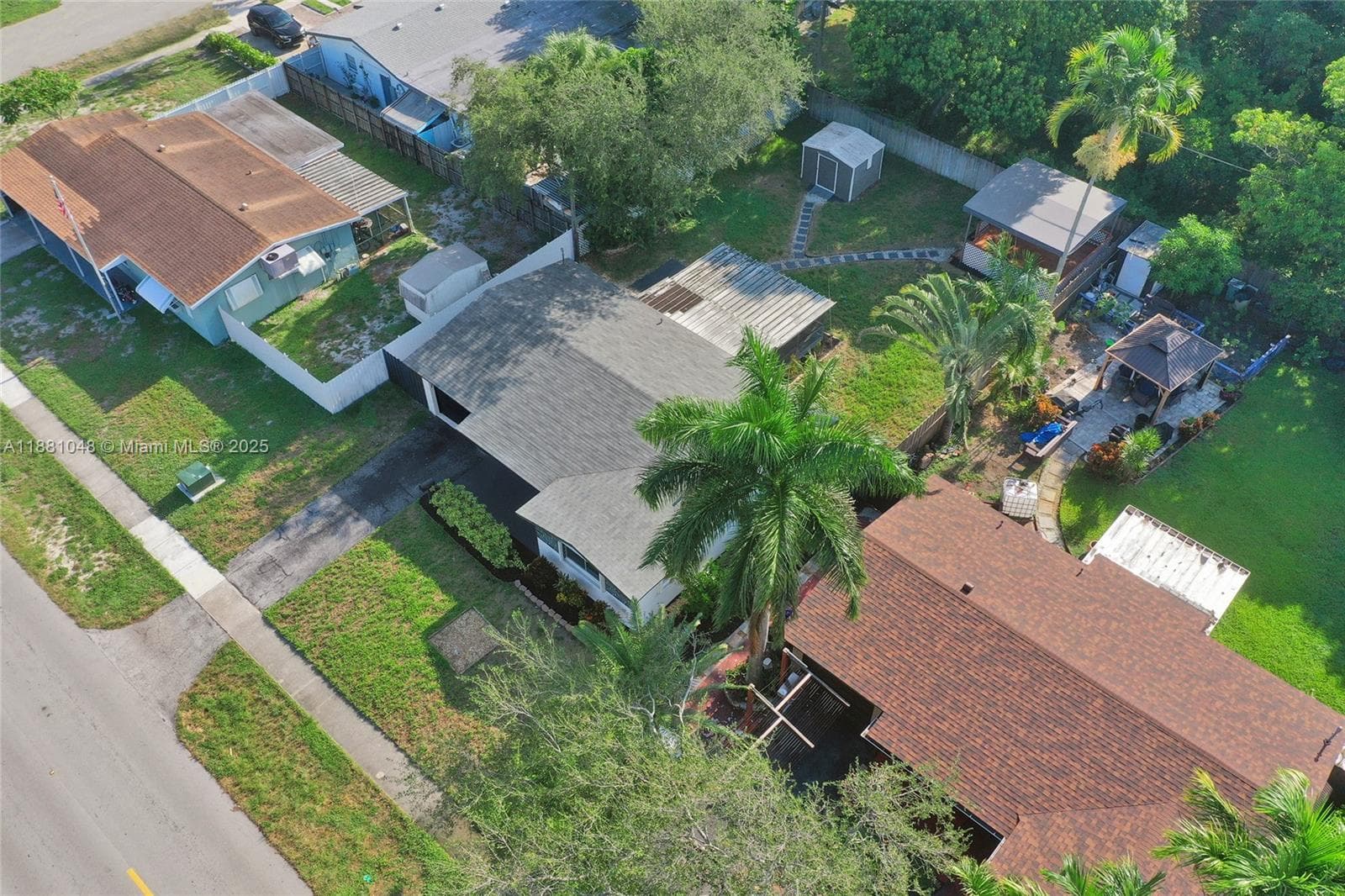 2015 N 58th Ave photo 81