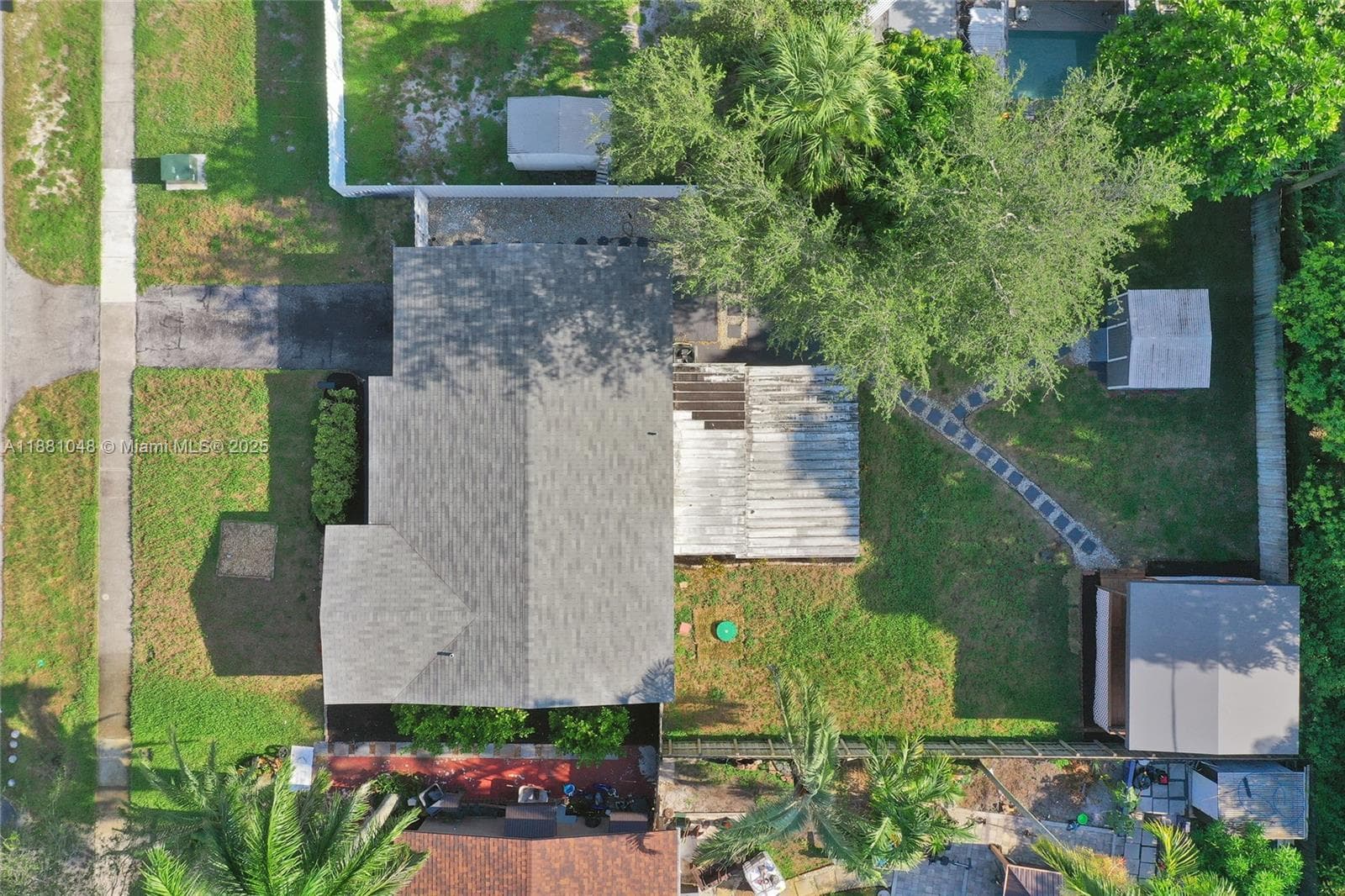 2015 N 58th Ave photo 82