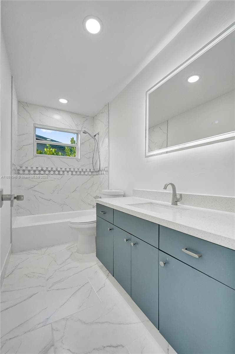 2015 N 58th Ave photo 45