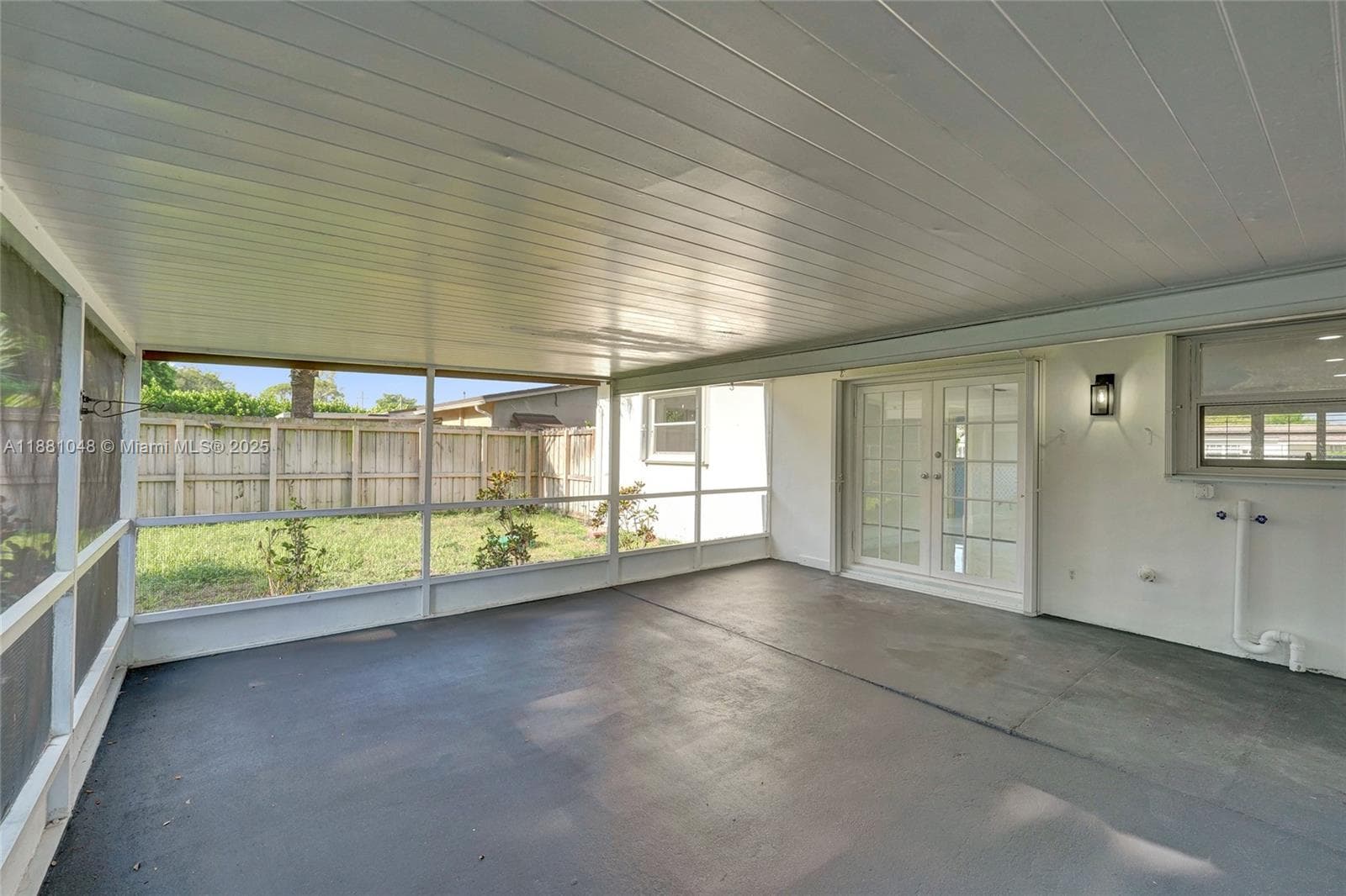 2015 N 58th Ave photo 55