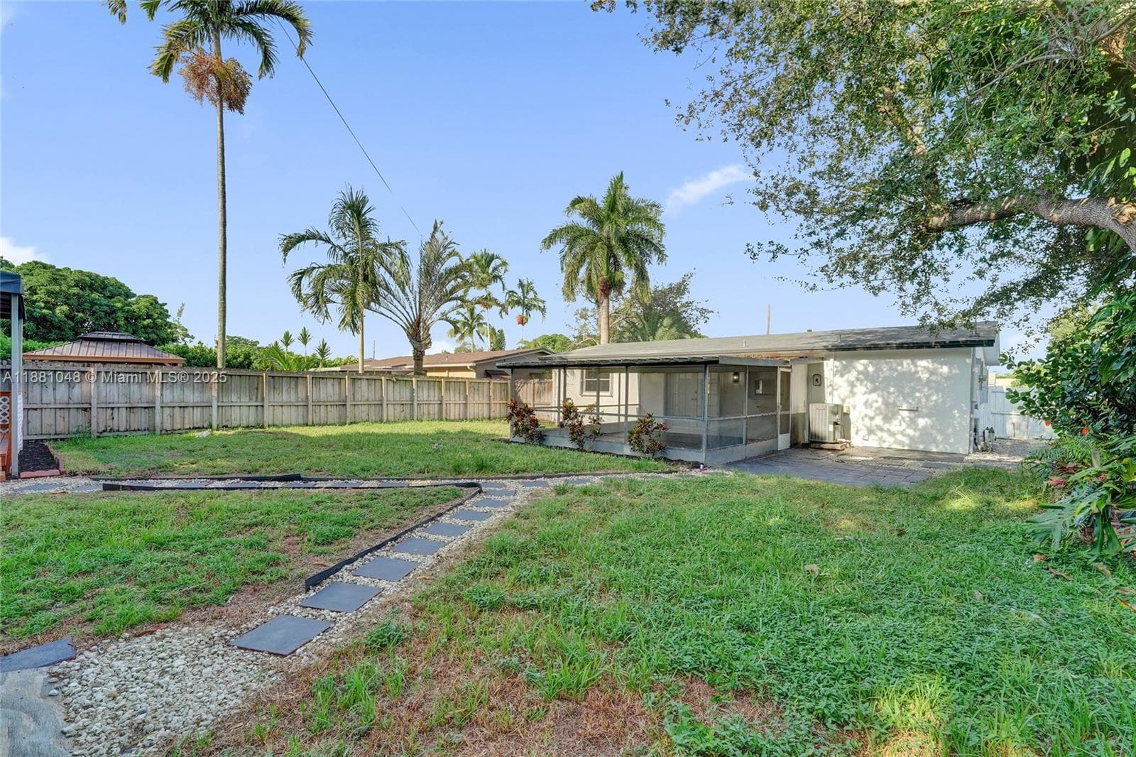 2015 N 58th Ave photo 64