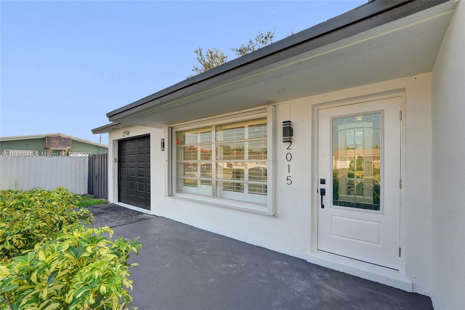 2015 N 58th Ave photo 4