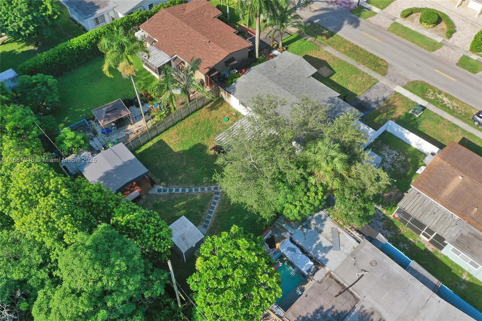 2015 N 58th Ave photo 85