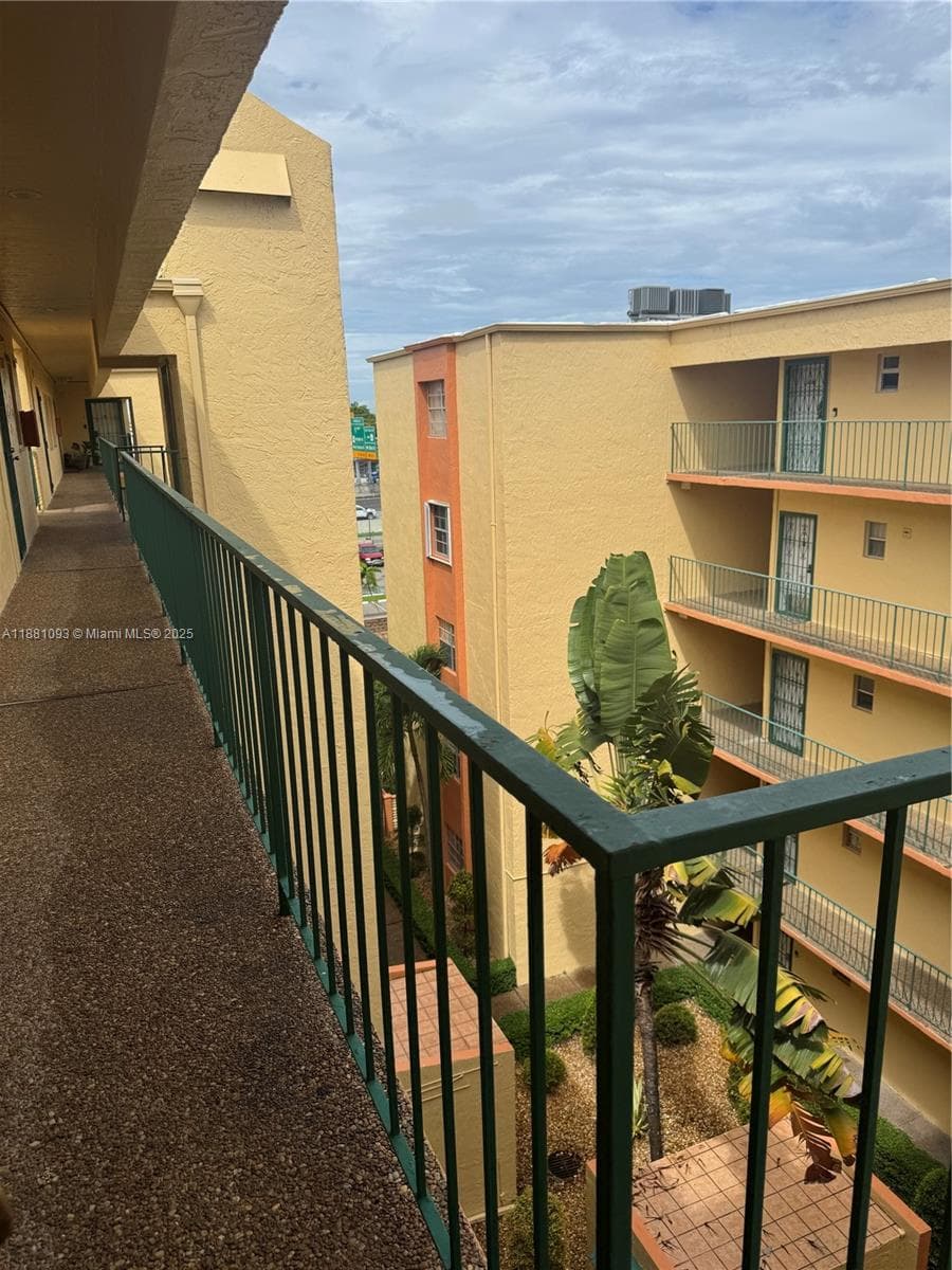 Towers of Westland Condo · #505 in Hialeah - Photo 4
