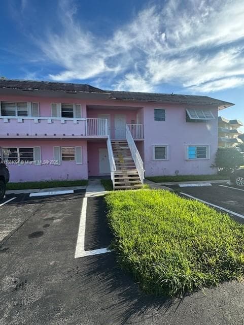 VILLAGE AT DADELAND CONDO · #G110 in Miami - Photo 1