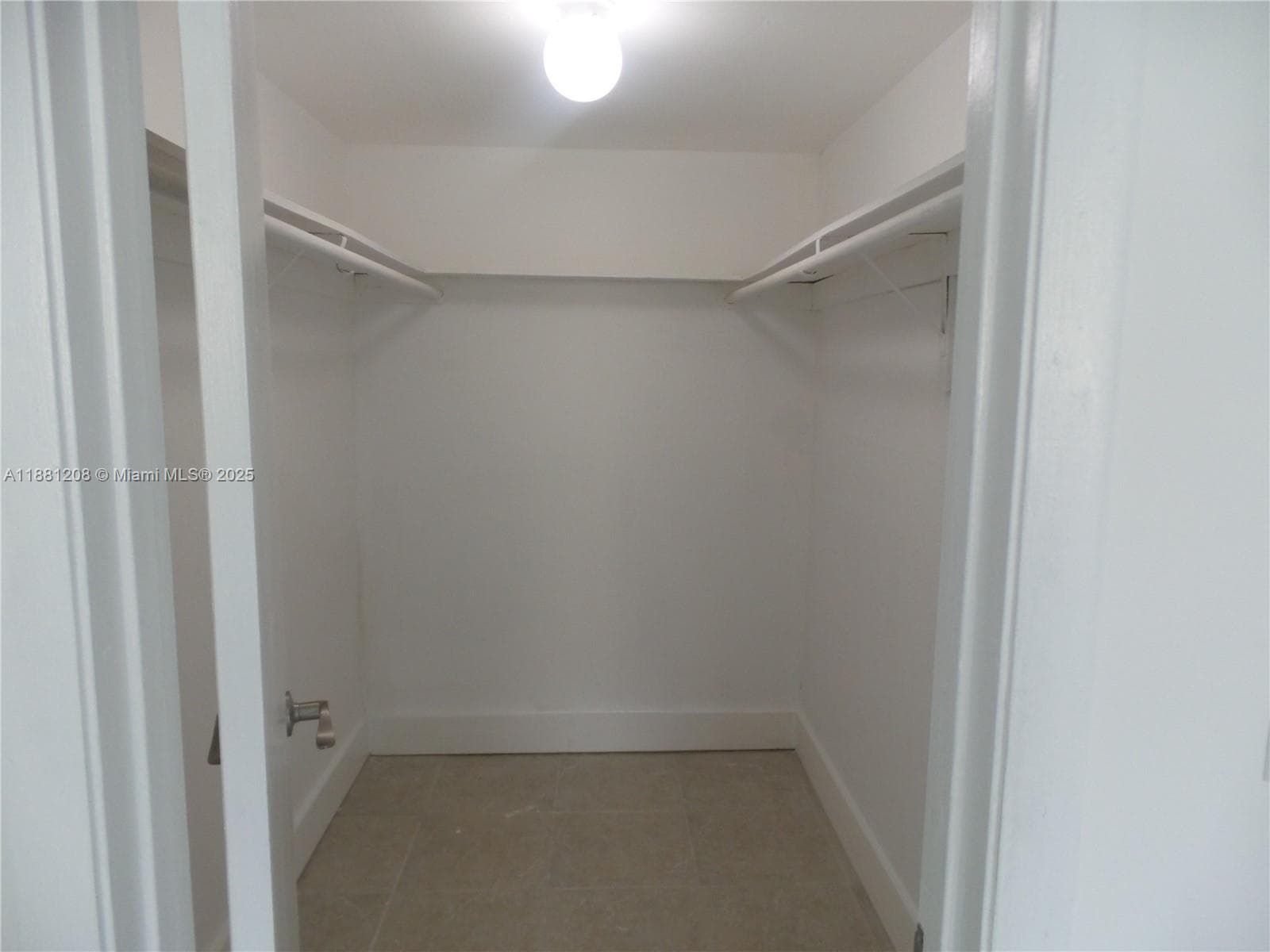 VILLAS SAN MIGUEL CONDO · #209 in Miami - Photo 6