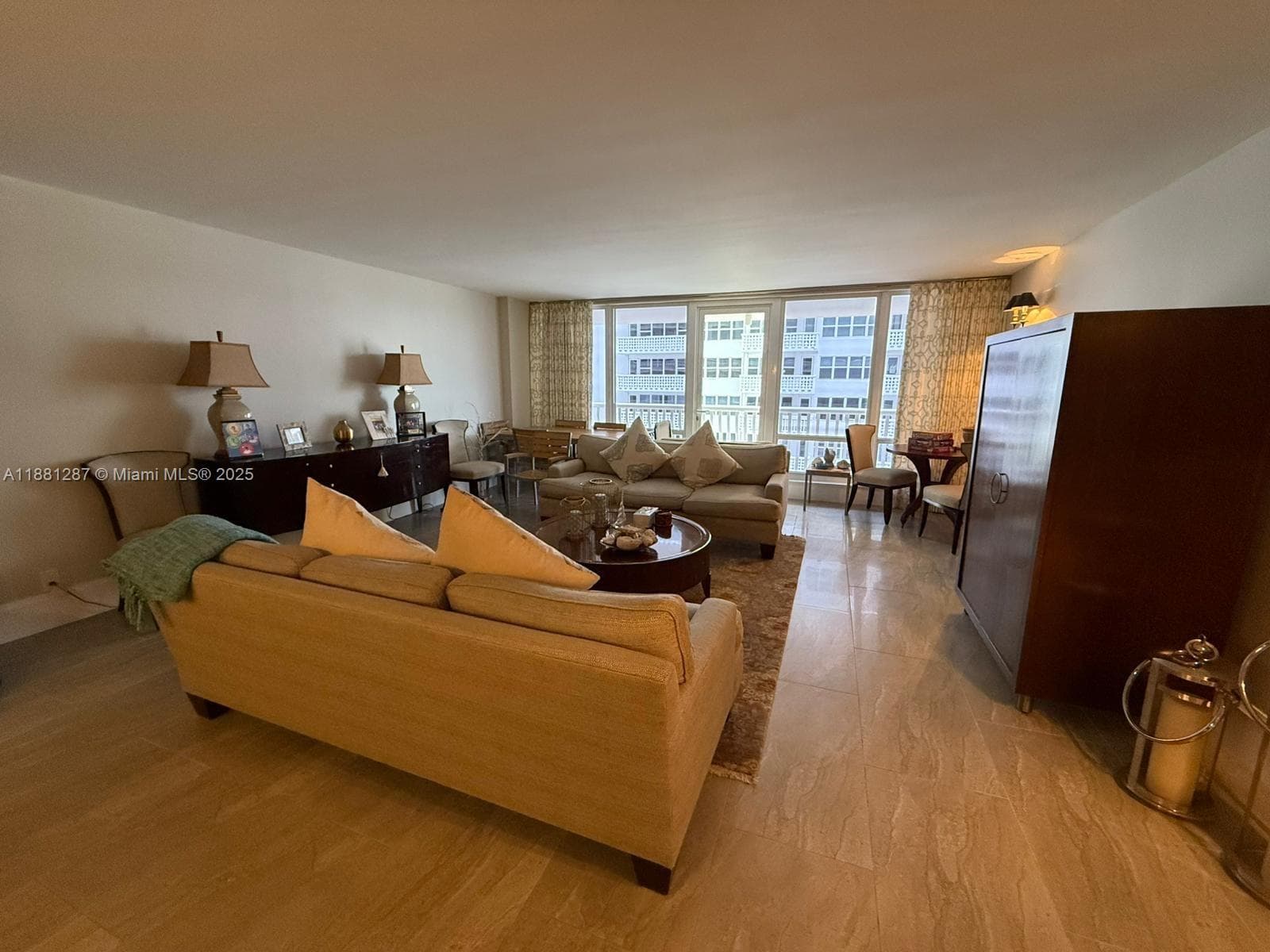 OCEAN CLUB CONDO · #904 in Fort Lauderdale - Photo 2