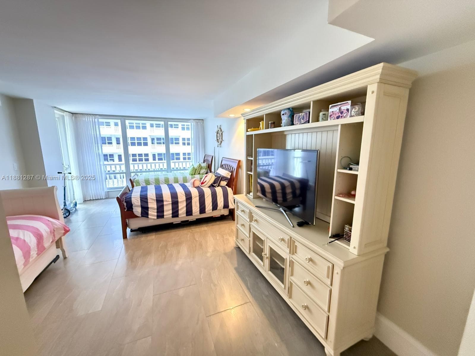 OCEAN CLUB CONDO · #904 in Fort Lauderdale - Photo 5