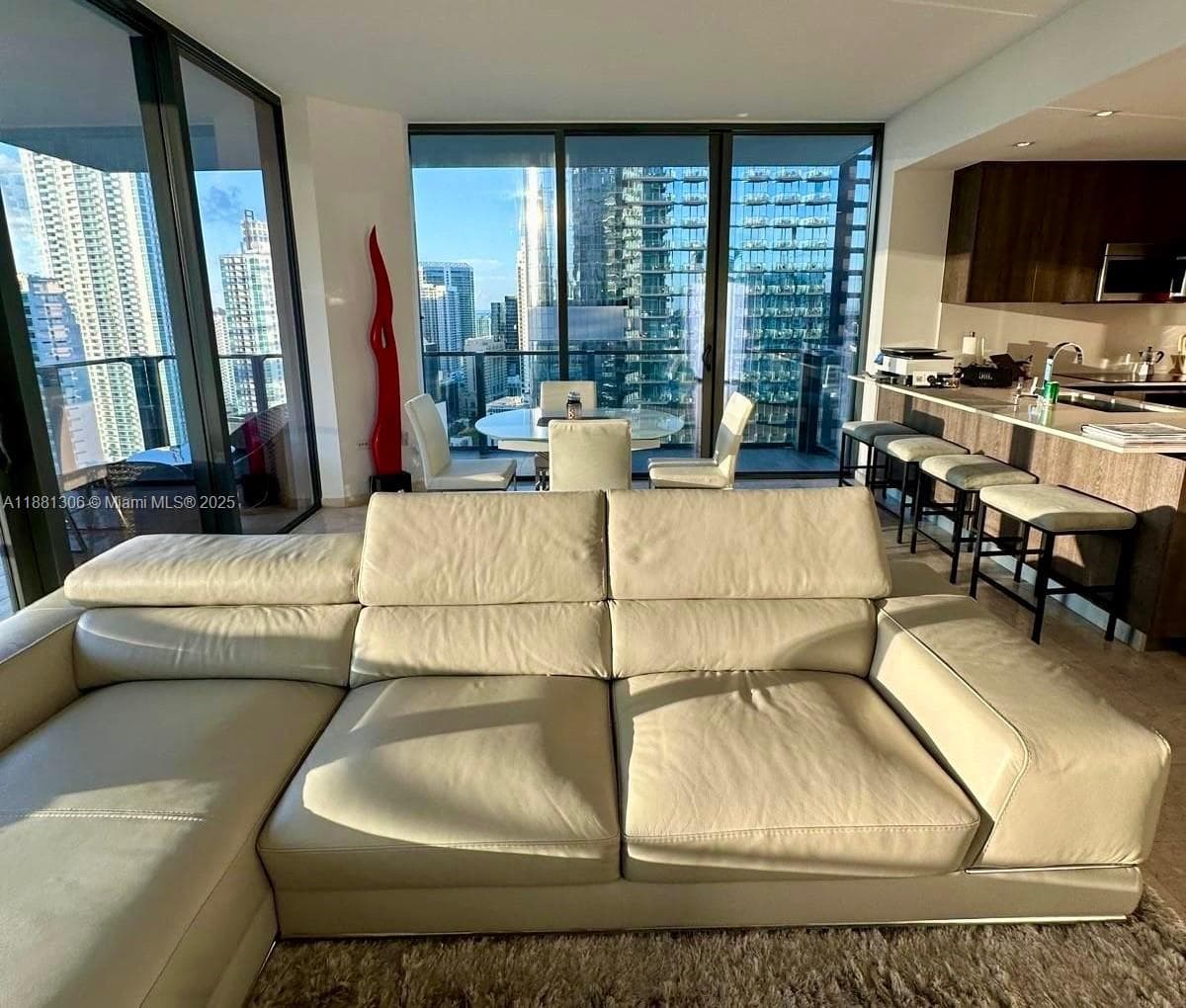 Reach Brickell City Centre · #2801 in Miami - Photo 4