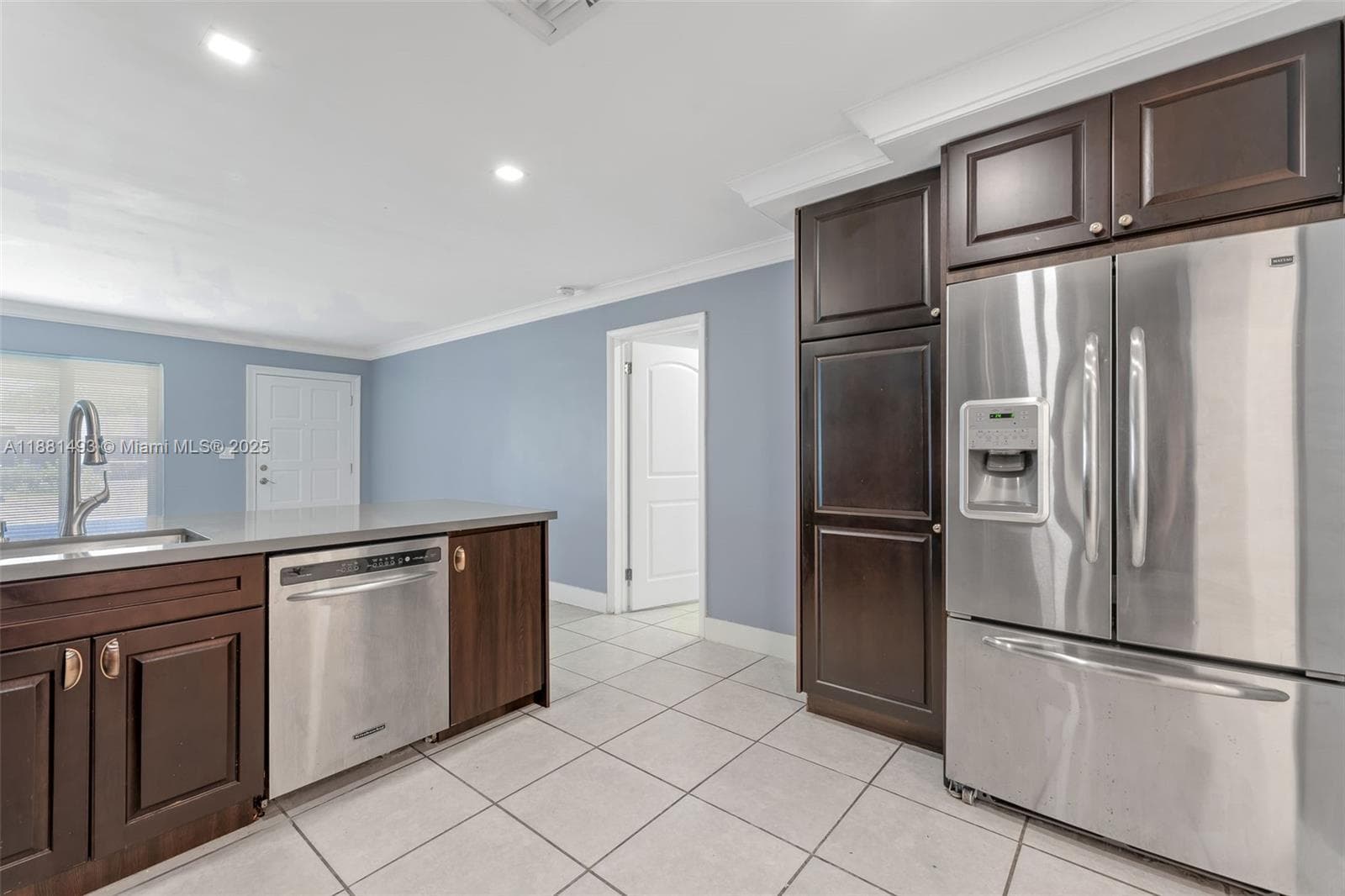 2765 SW 47th St photo 15