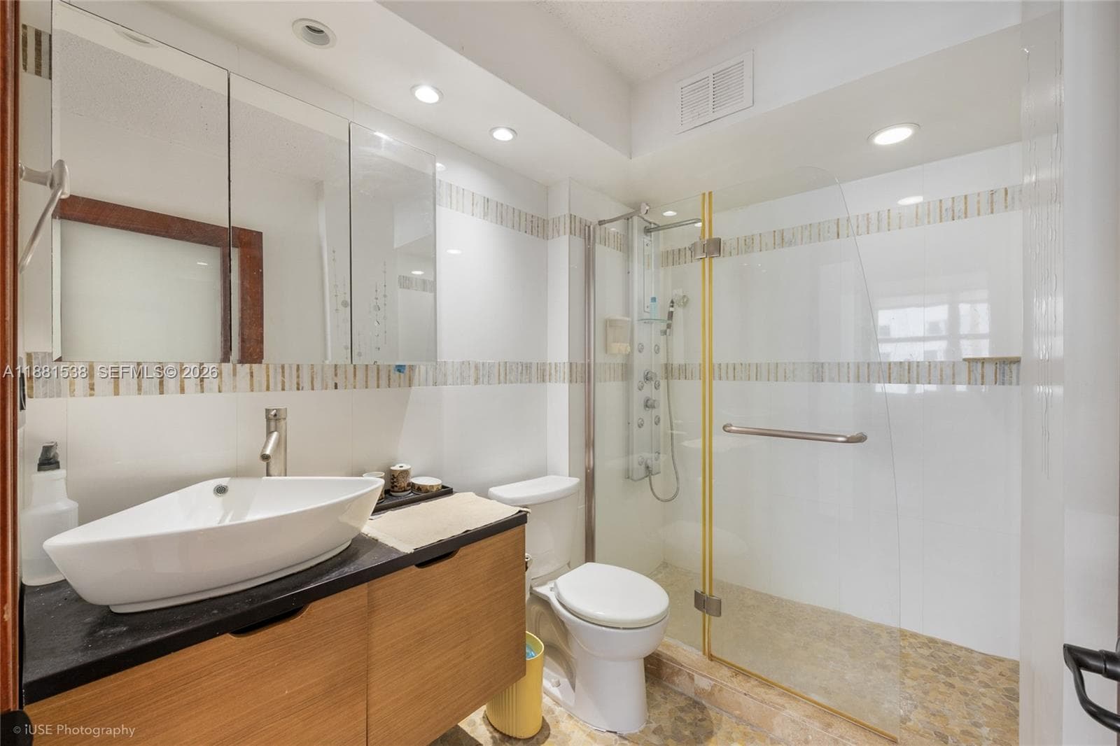 Darby Hall Apartments · #303 in Hollywood - Photo 17