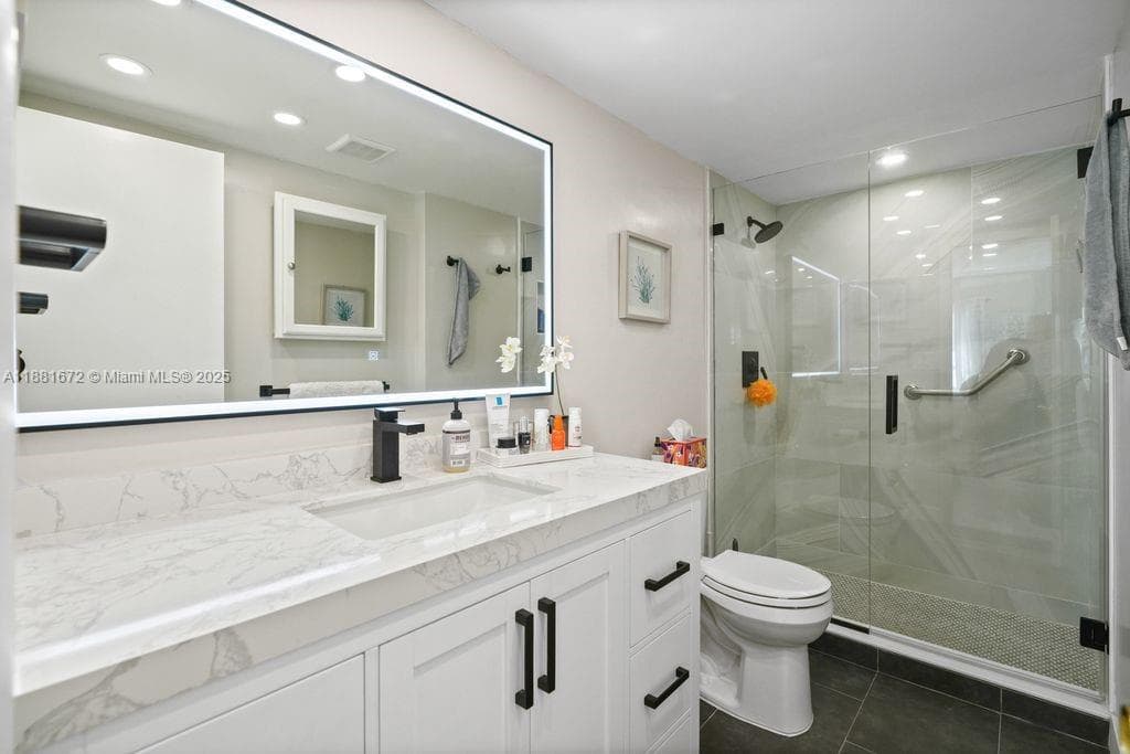 LEISURE MAR CONDO · #104 in Lauderdale By The Sea - Photo 23