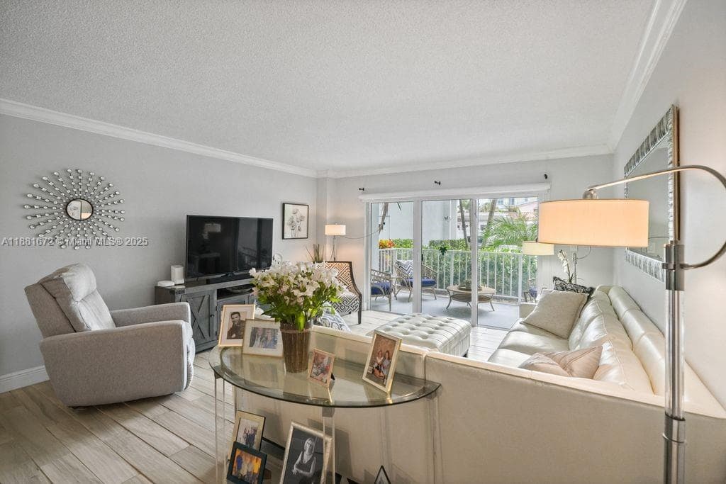 LEISURE MAR CONDO · #104 in Lauderdale By The Sea - Photo 15