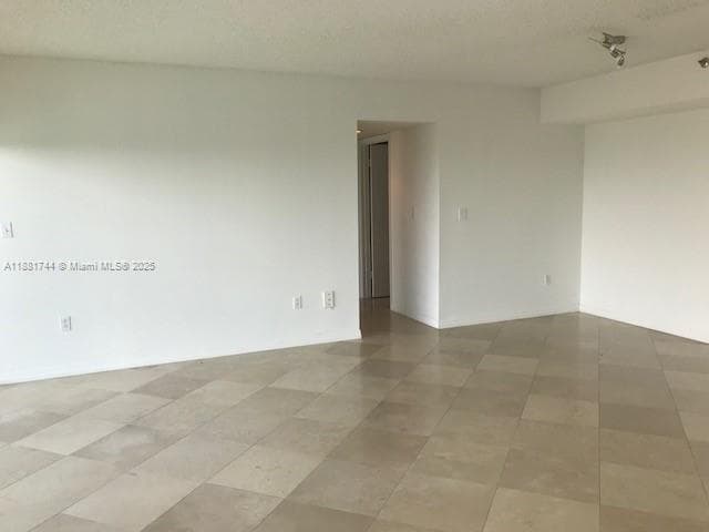 Living & Dinning Room