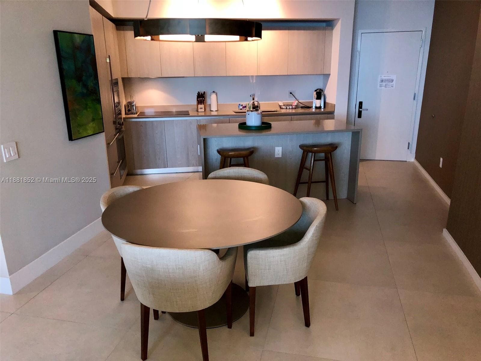 Hyde Beach House · #2910 in Hollywood - Photo 10