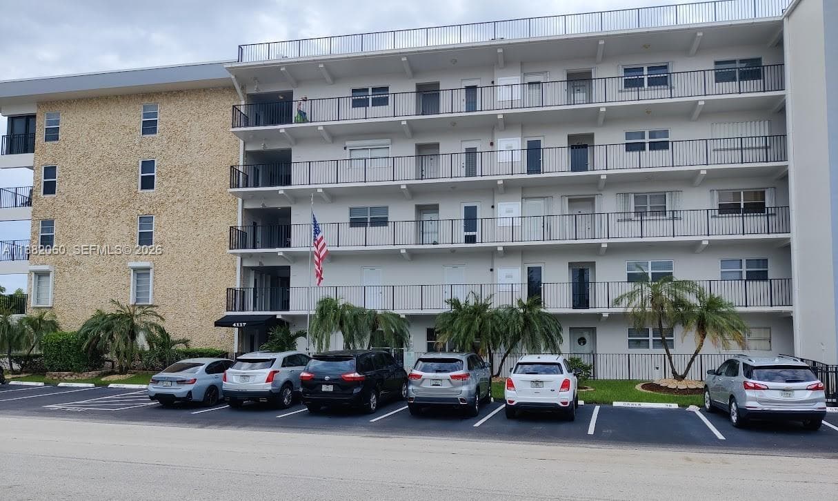 LEISURE BY THE SEA EAST C · #315 in Lauderdale By The Sea - Photo 2