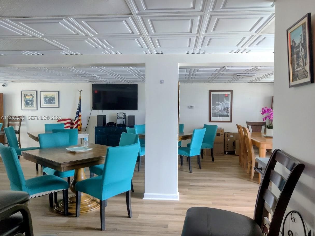 Club Room