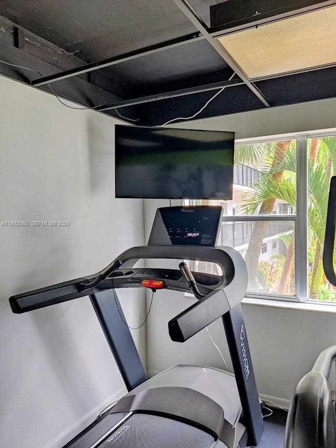 LEISURE BY THE SEA EAST C · #315 in Lauderdale By The Sea - Photo 10