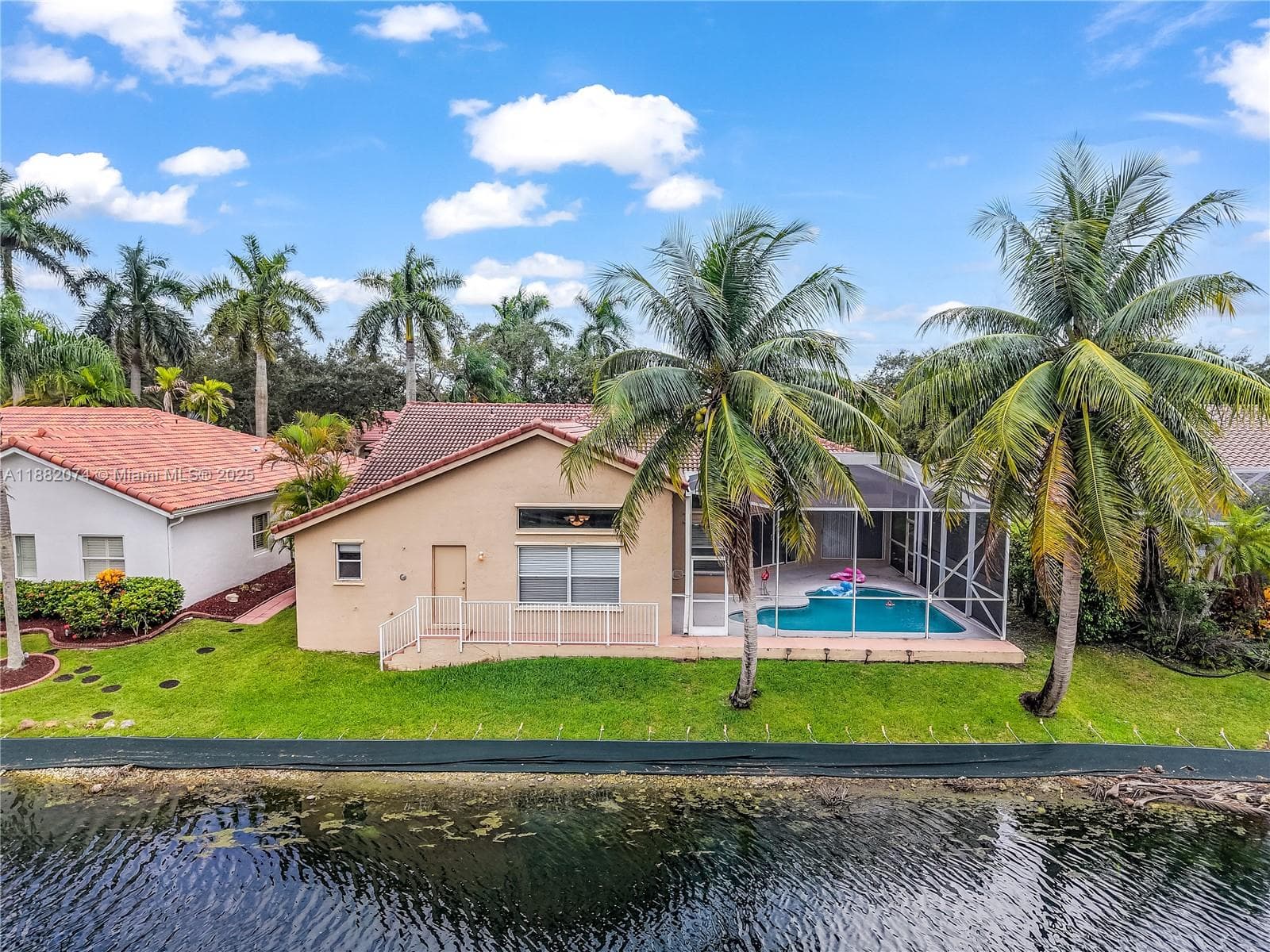 10337 NW 53rd Ct photo 40