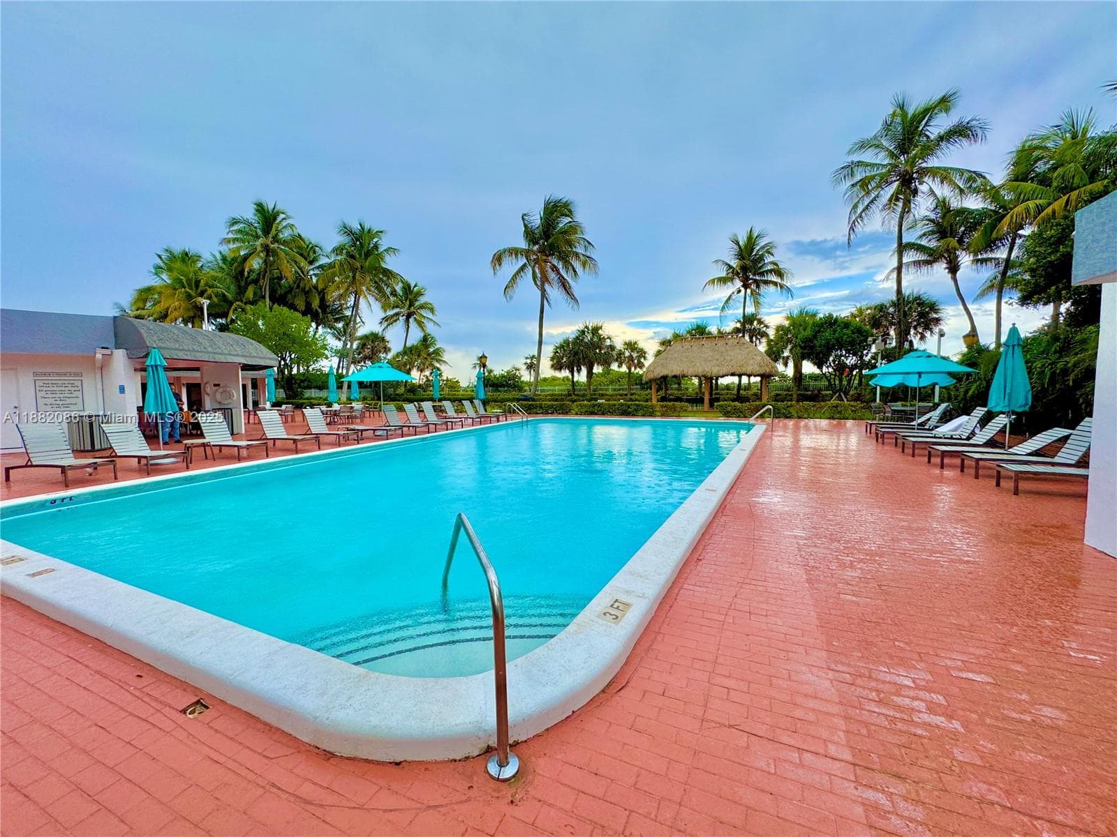THE RIVIERA CONDO · #611 in Miami Beach - Photo 63