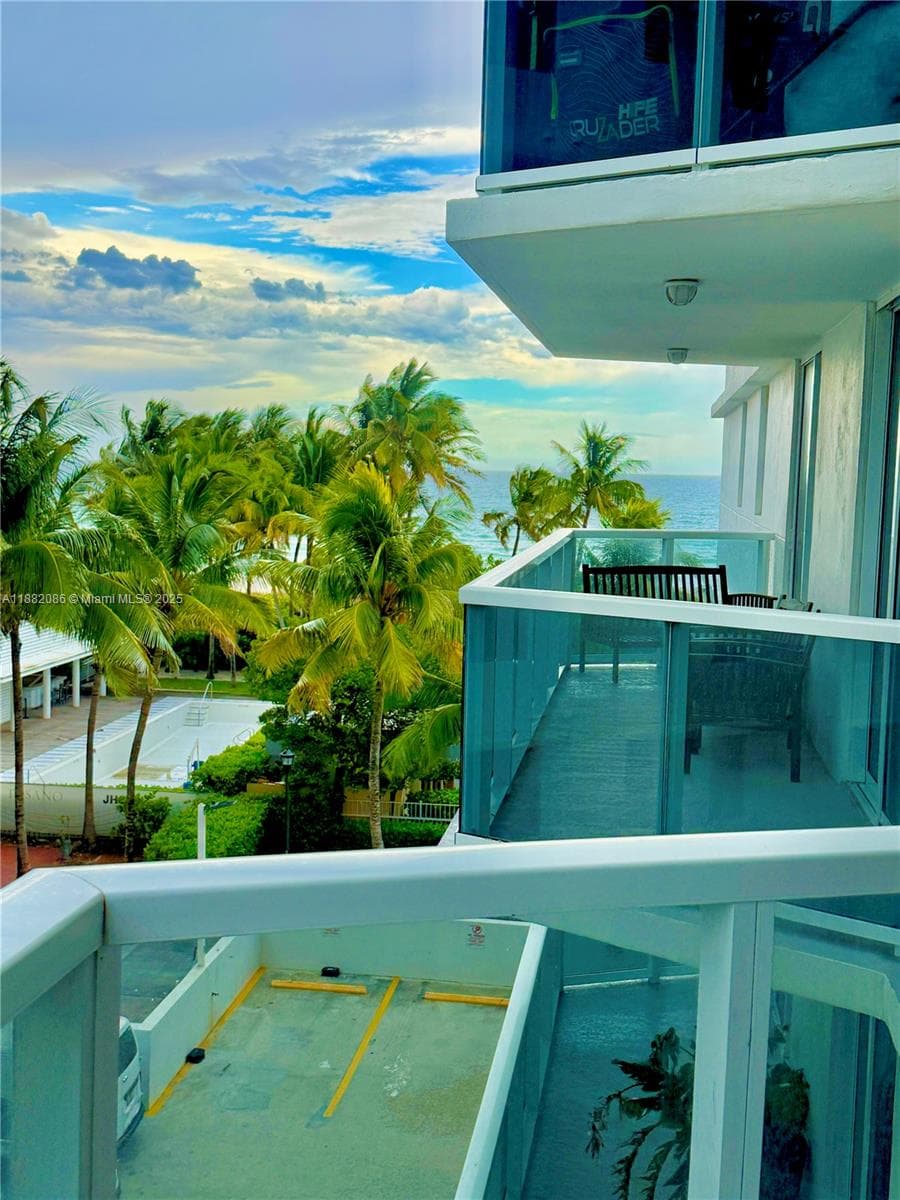 THE RIVIERA CONDO · #611 in Miami Beach - Photo 32