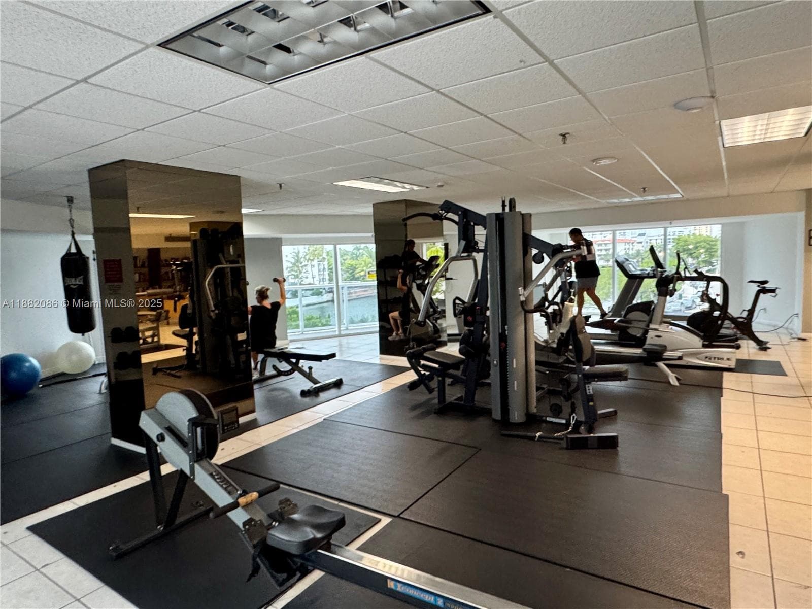 THE RIVIERA CONDO · #611 in Miami Beach - Photo 55