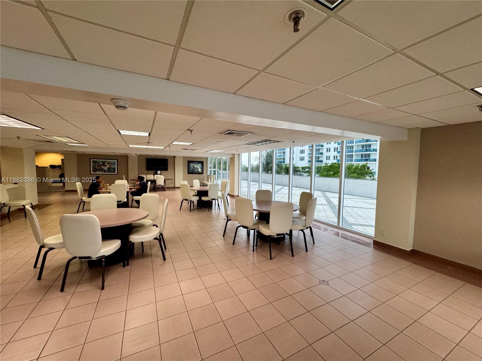 THE RIVIERA CONDO · #611 in Miami Beach - Photo 48
