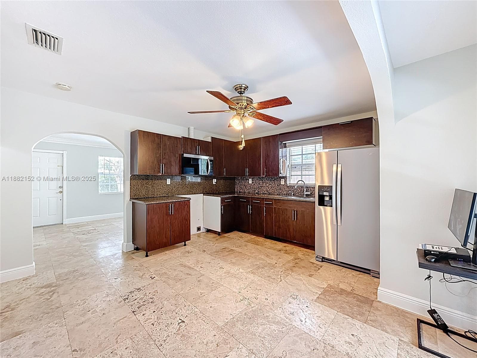1378 SW 26th Ave photo 28