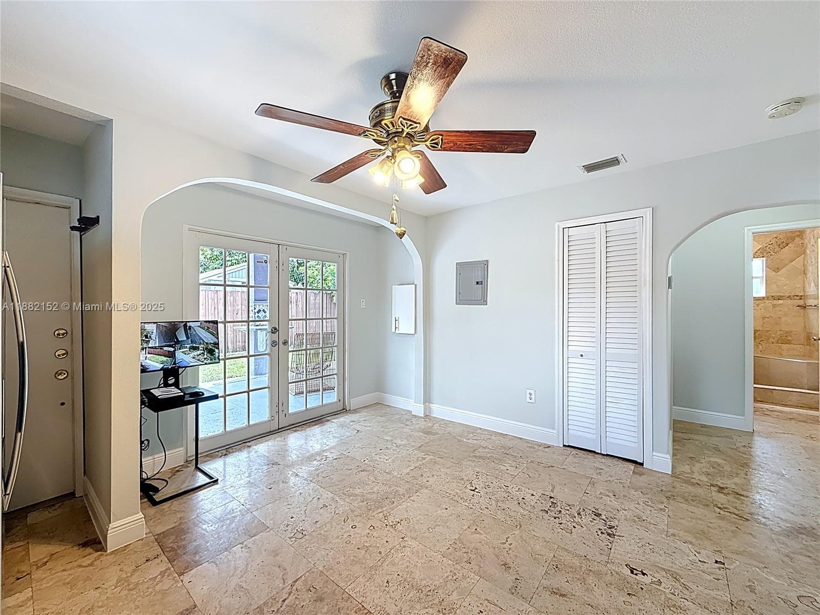 1378 SW 26th Ave photo 30