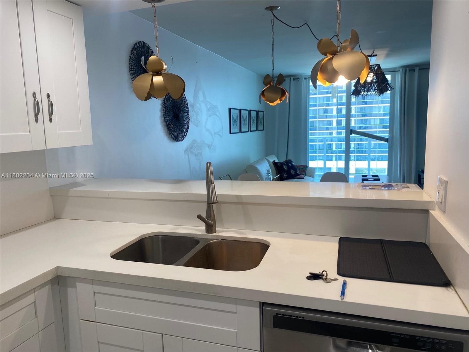 LA RIVE GAUCHE CONDO · #902 in Miami Beach - Photo 18