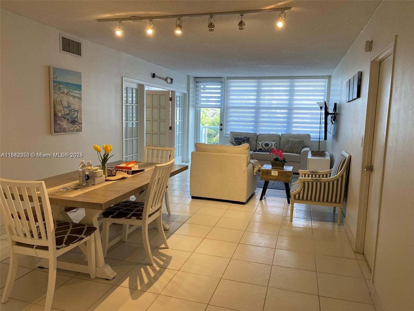 SEA AIR TOWERS CONDO · #419 in Hollywood - Photo 3