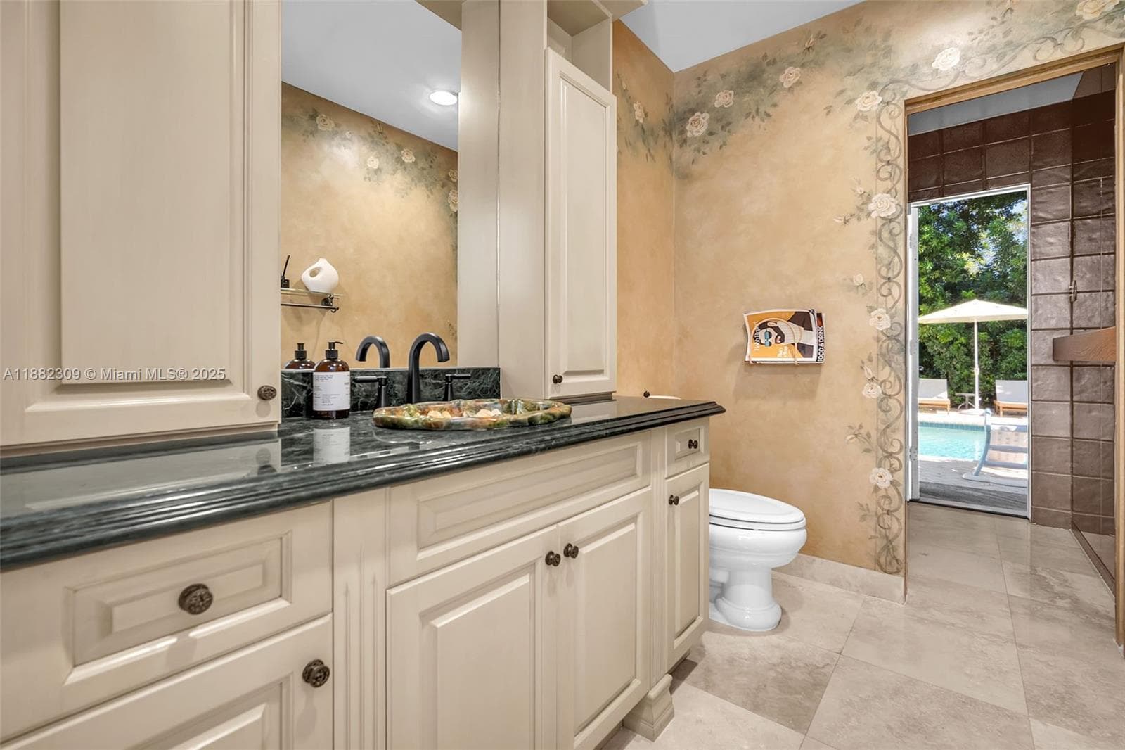 cabana bathroom