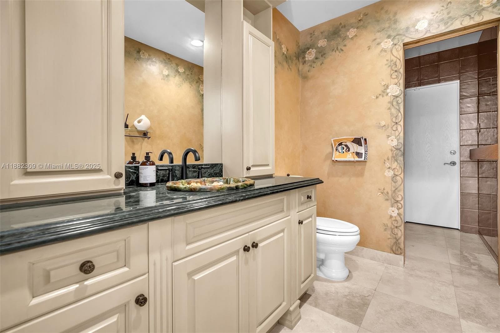 cabana bathroom