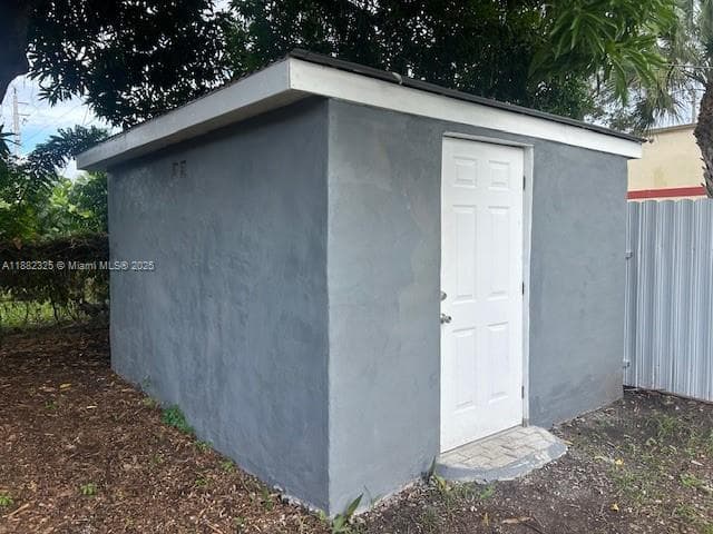 3040 NW 20th St photo 20