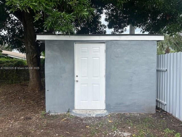 3040 NW 20th St photo 19