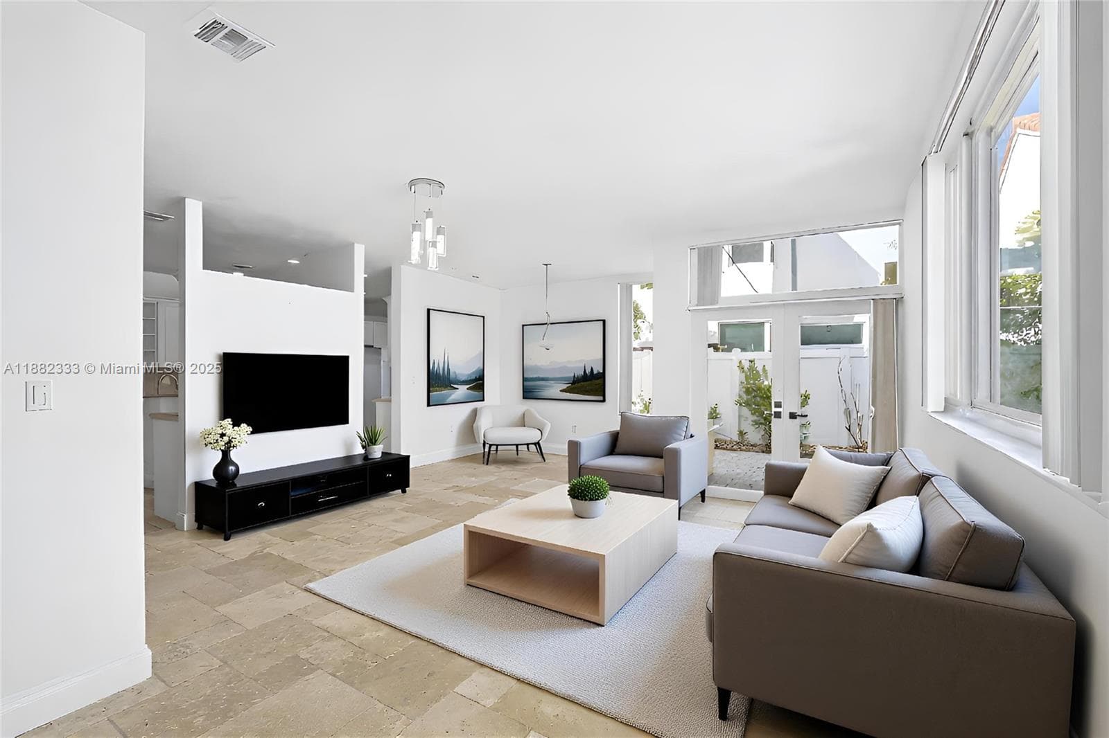 3625 Murano Dr photo 4
